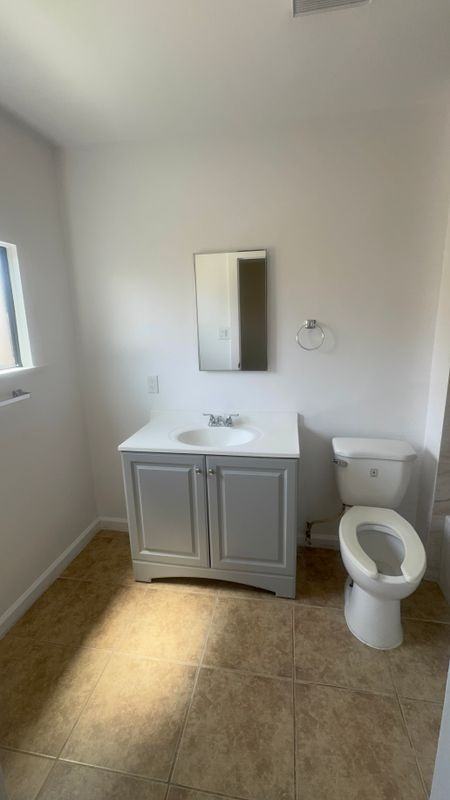 3433 1/2 8th Ave - Photo 2 of 16