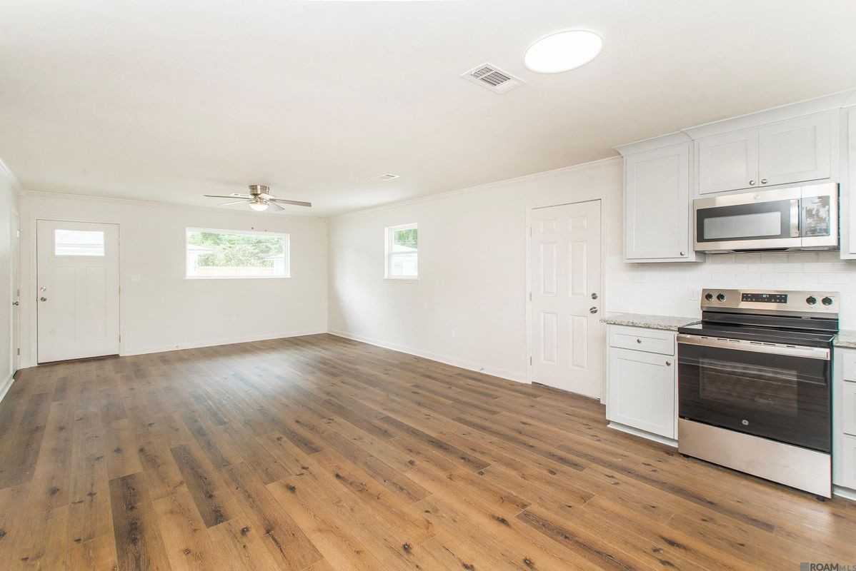 43053 N Billville Rd ##2 - Photo 5 of 13
