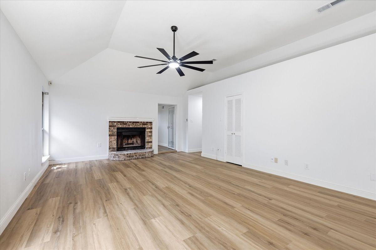 8812 Sabinas Trl - Photo 5 of 50