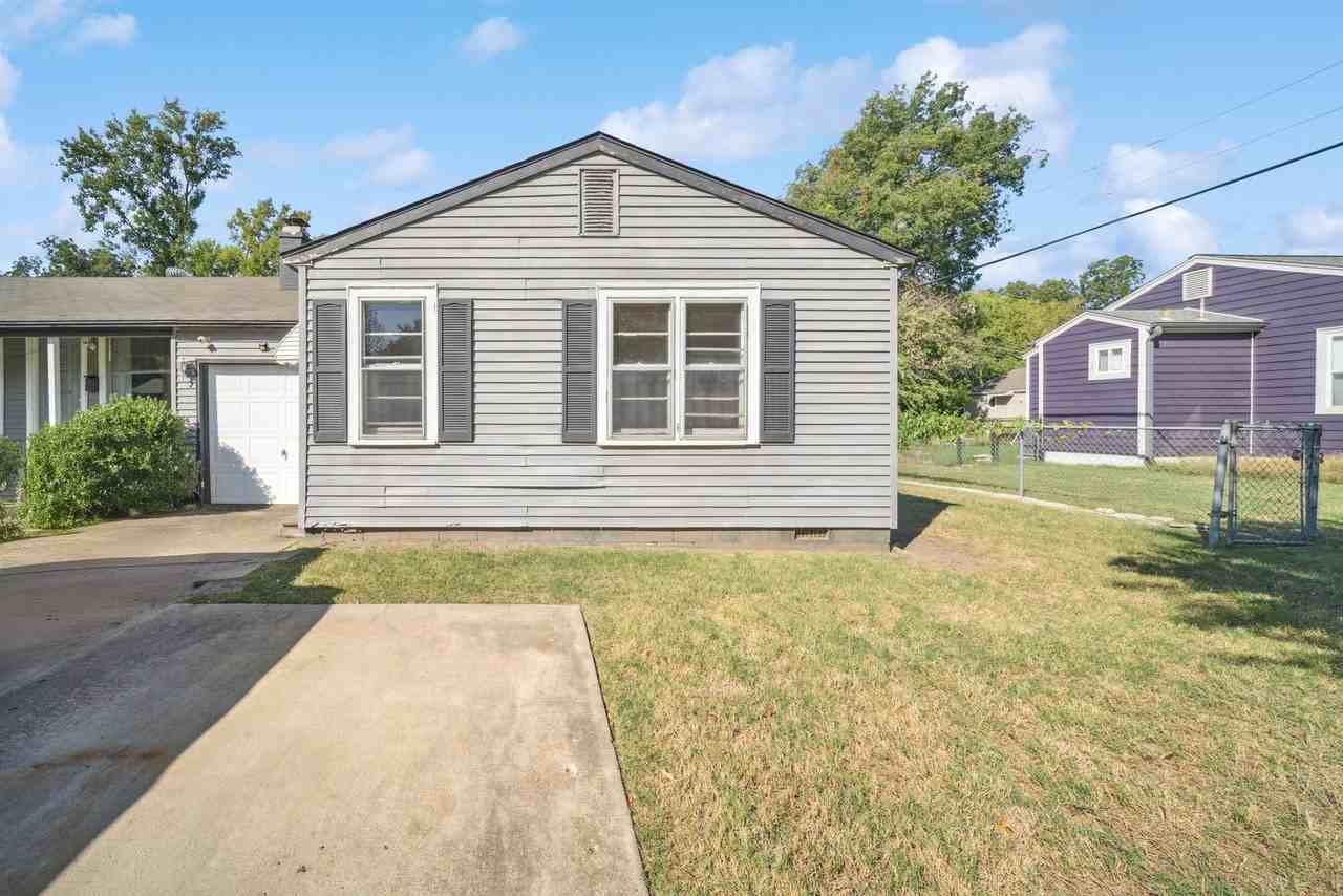 4218 S Rockford Ave #B - Photo 3 of 16