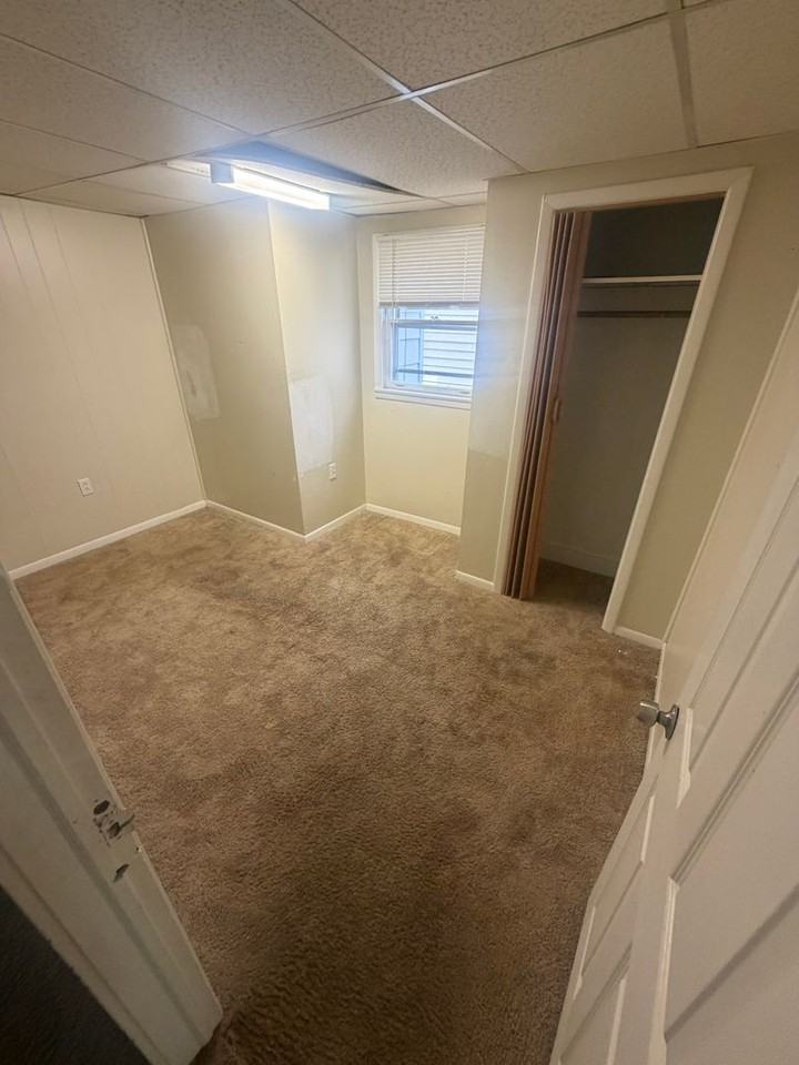 619 4th St - Photo 5 of 11