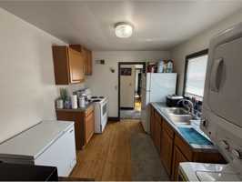featured image of 805 Saint James St