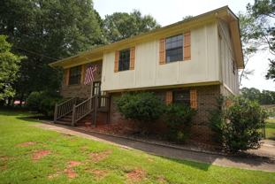 922 Henry Ct Sw - Photo 1 of 1