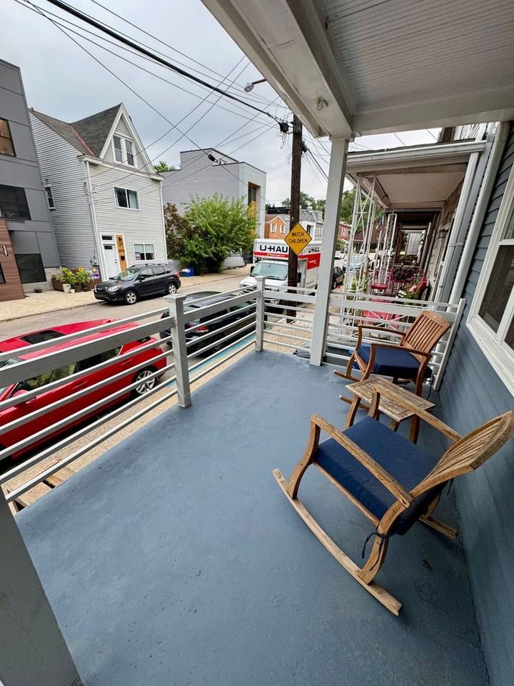 5304 Holmes St - Photo 4 of 50