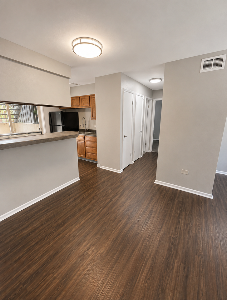 Huge layouts, large yard, new laundry! Oak Grove - Photo 7 of 18