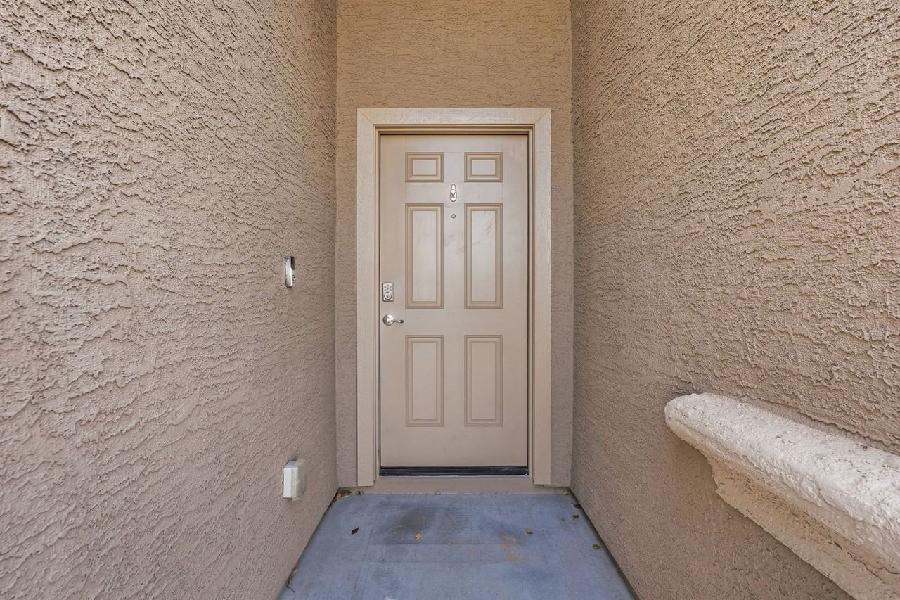 9684 N Texas Ebony Ln - Photo 4 of 44