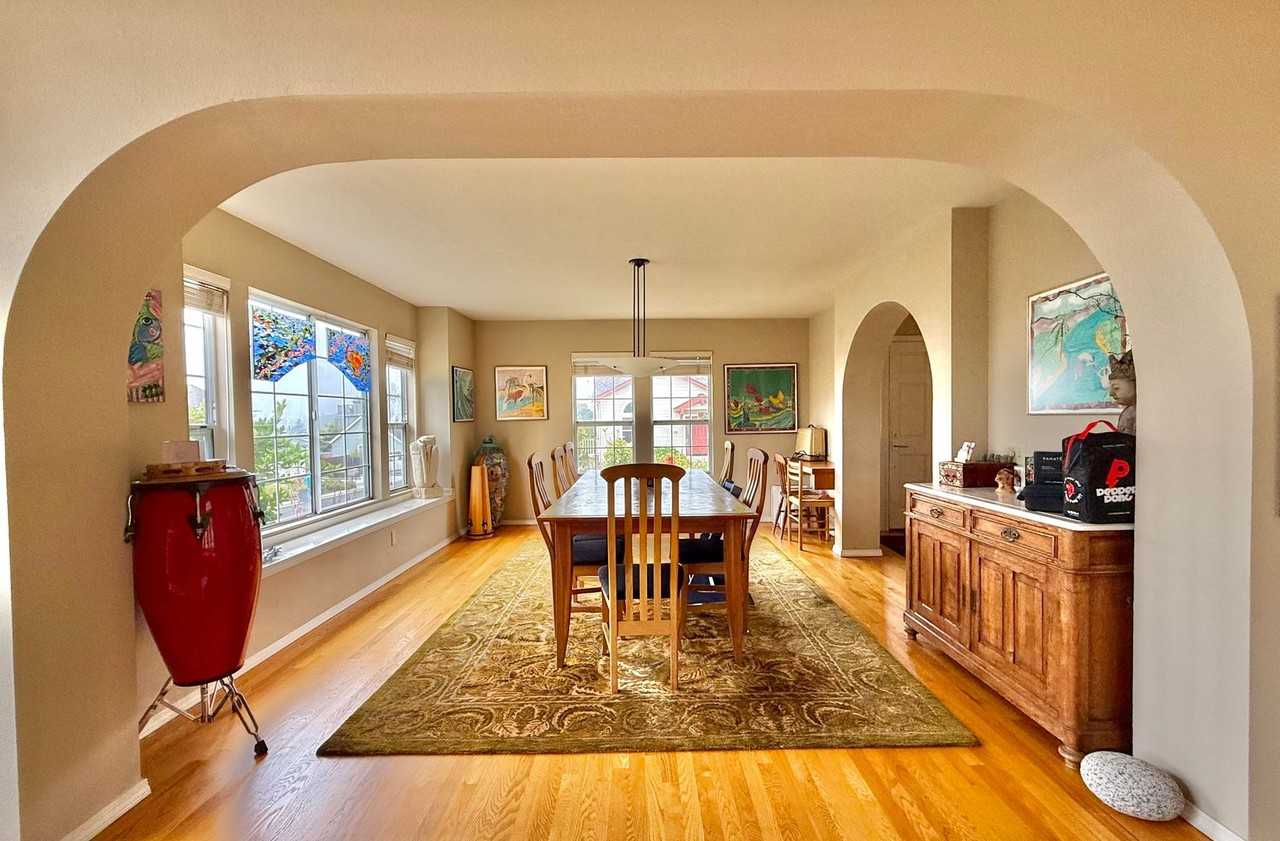 7146 Danko Dr - Photo 4 of 20
