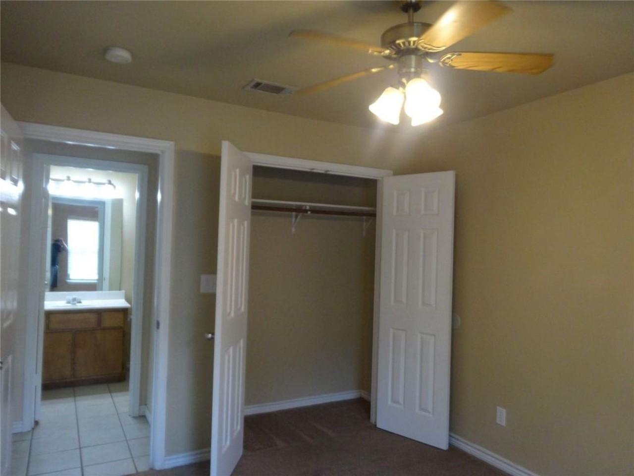 107 Yegua Cir - Photo 6 of 13