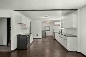 featured image of 1116 Park St