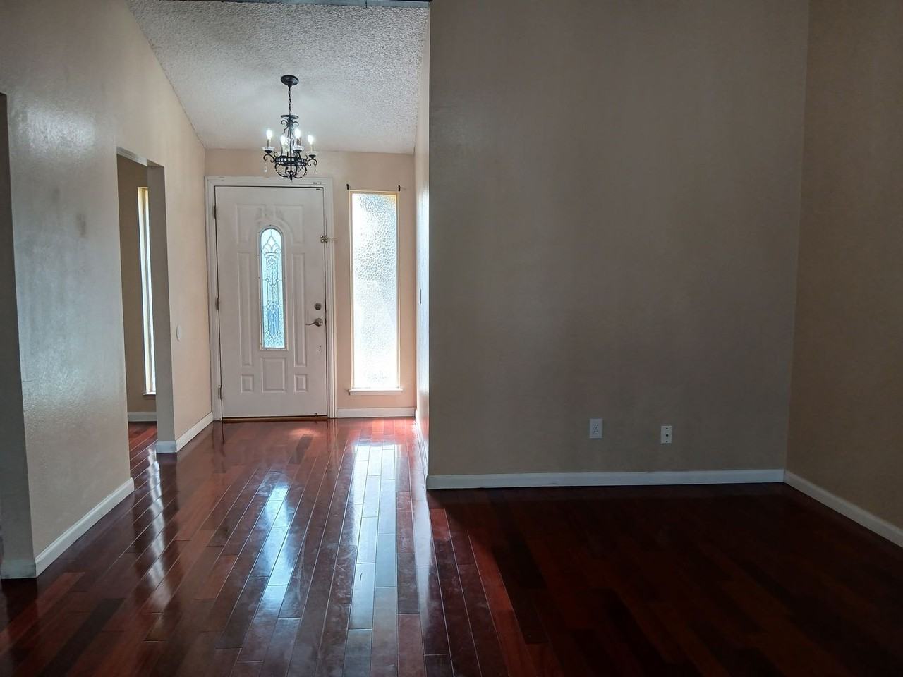 400 Mokelumne Dr - Photo 2 of 50