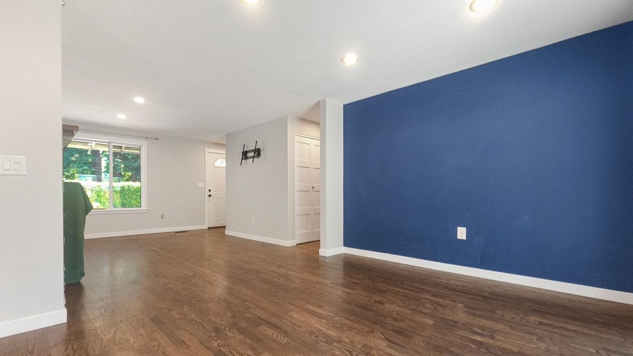 14405 120th Pl Ne - Photo 5 of 25