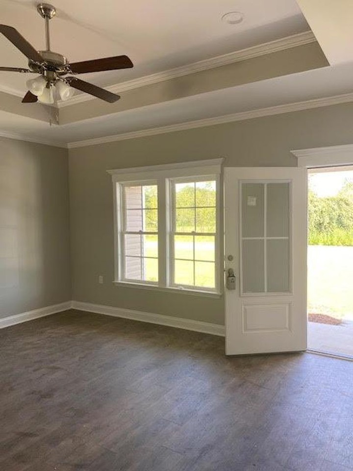 36 Lancer Ln - Photo 3 of 17
