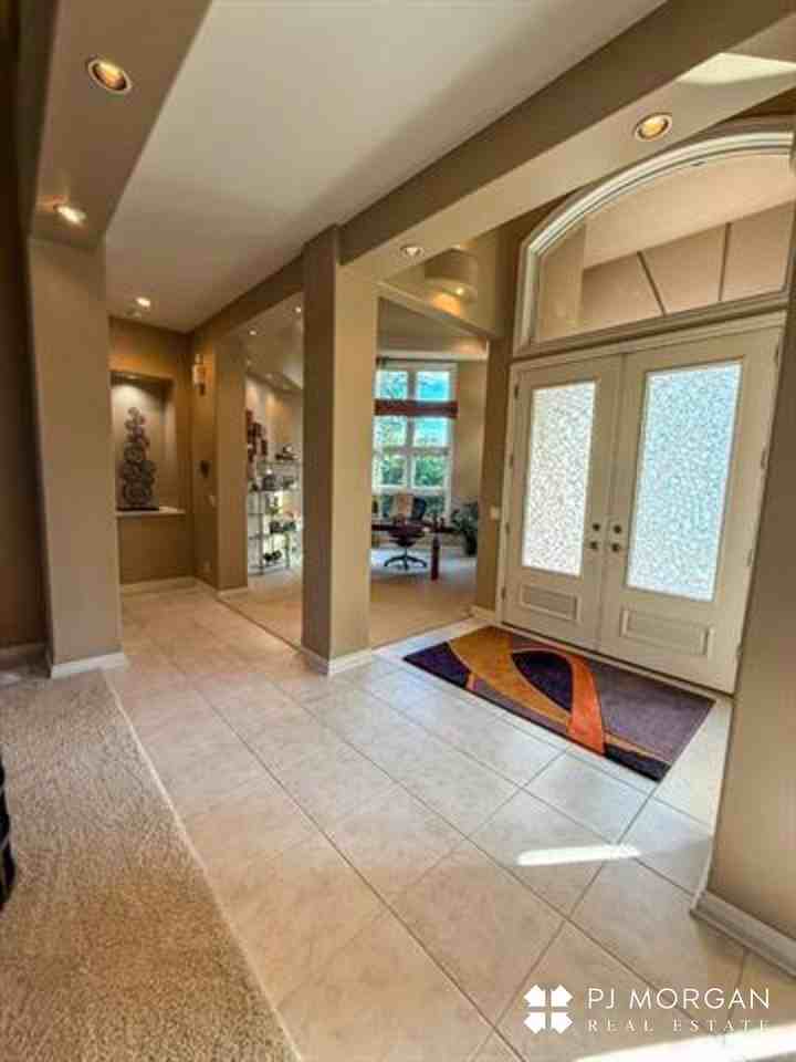 1526 1526 S 106th Street-LO #LO - Photo 7 of 29