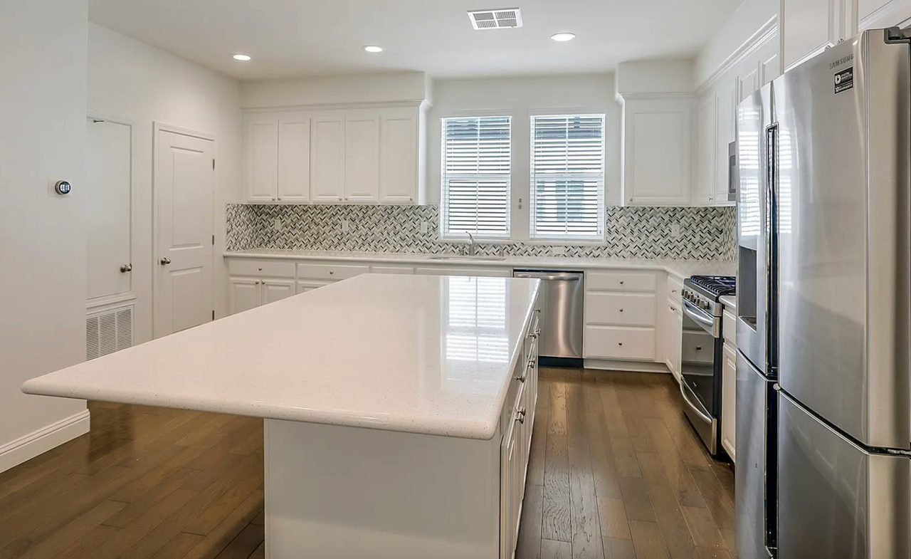 341 Wild Rose Way - Photo 6 of 29