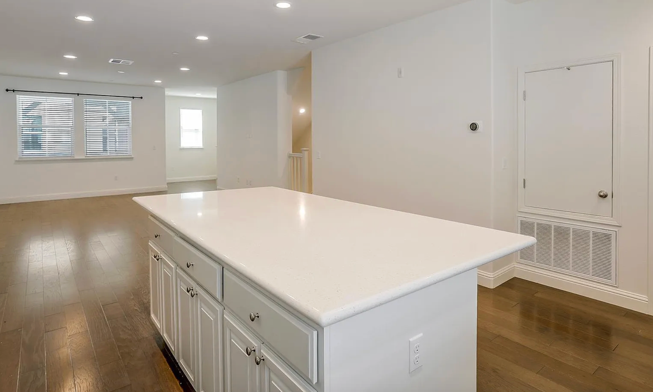 341 Wild Rose Way - Photo 7 of 29