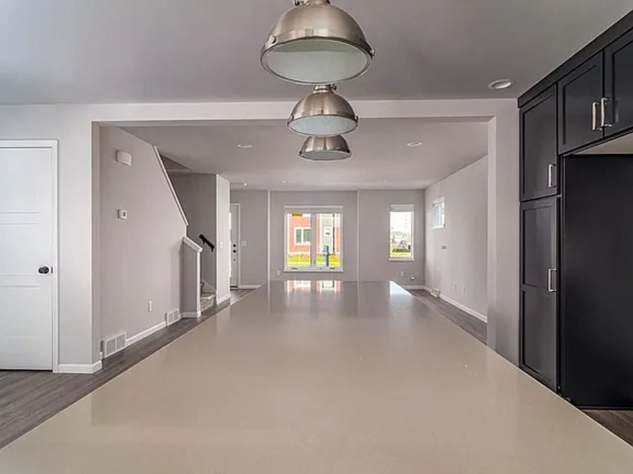 2741 Spark St - Photo 5 of 16