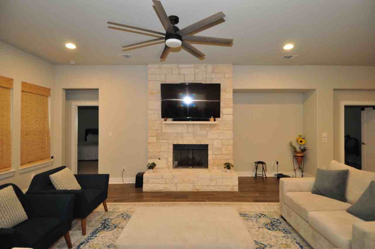 120 Sail Wind Way - Photo 7 of 26