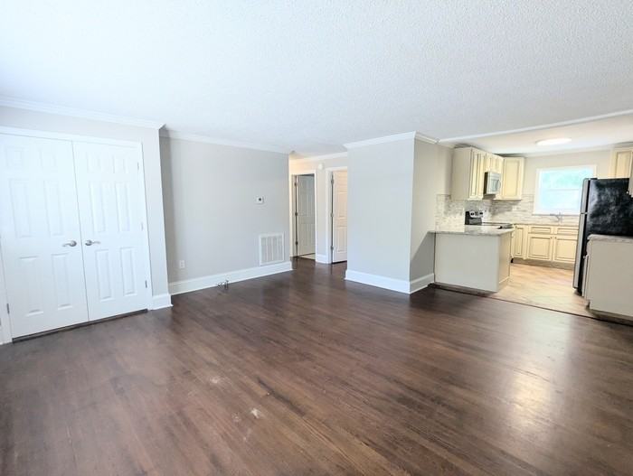 508 Mahaley Ave #1 - Photo 2 of 17