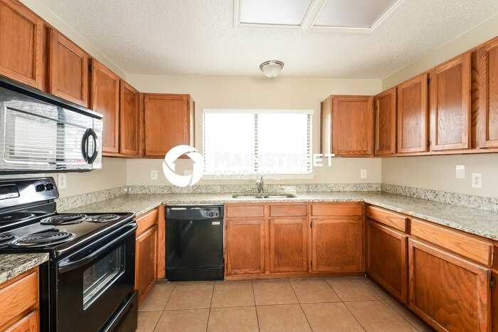 7938 Sonny Rdg - Photo 6 of 15