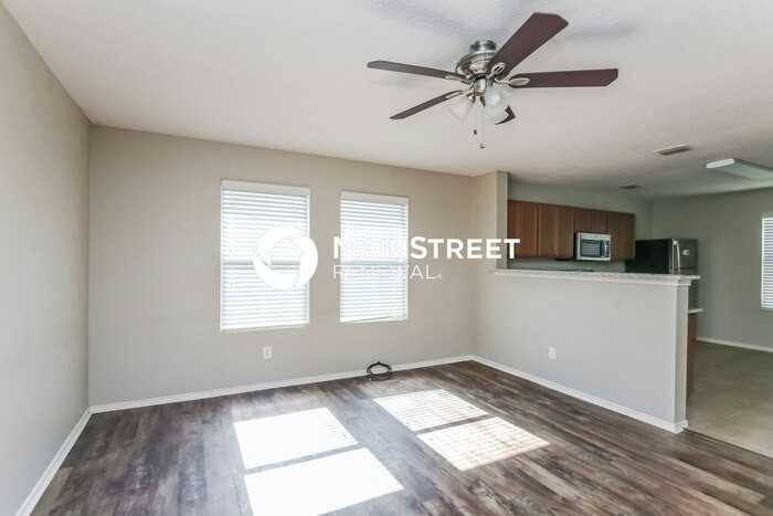 2613 Mitchell Ln - Photo 6 of 16