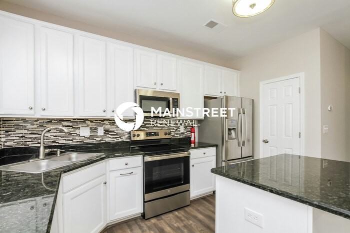 7313 Stillbrook Bend Ct - Photo 6 of 17