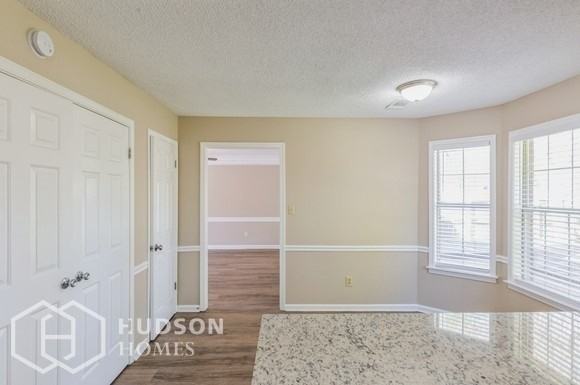 1424 Milestone Dr - Photo 5 of 17
