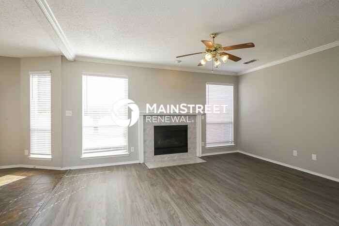 304 Emery Oak Ct - Photo 4 of 17