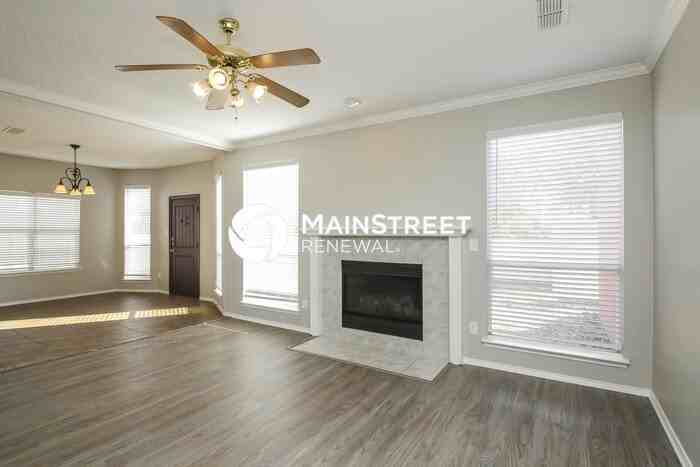 304 Emery Oak Ct - Photo 5 of 17