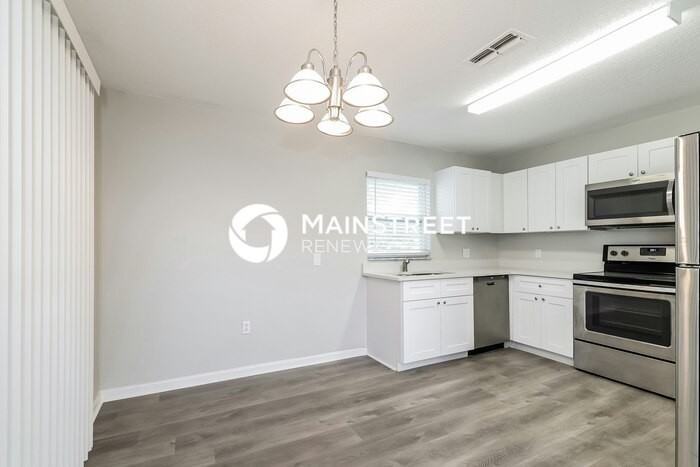425 Danube Way - Photo 5 of 16