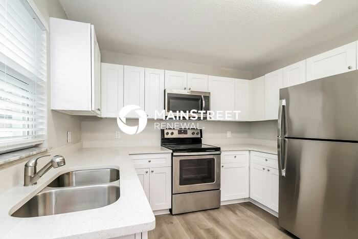 425 Danube Way - Photo 7 of 16