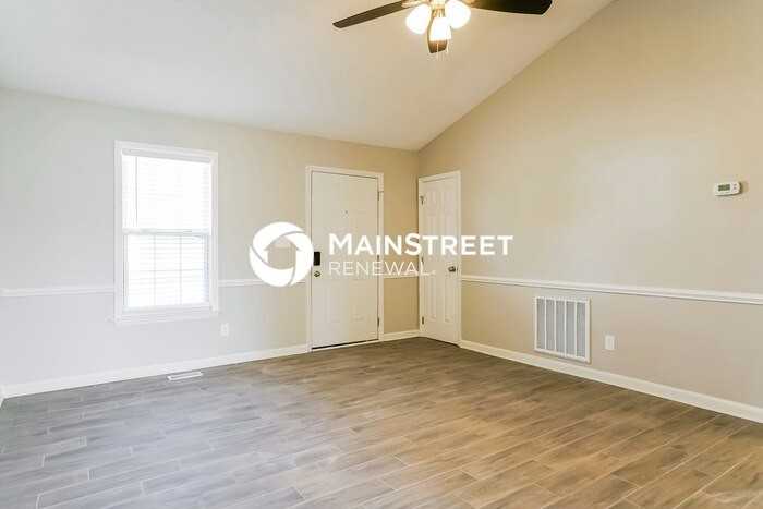 129 Landmark Dr - Photo 7 of 16