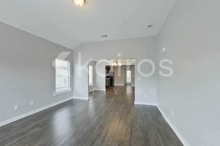 855 Maple Trce - Photo 5 of 24