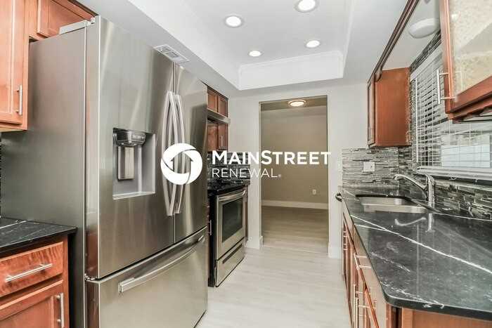 315 Heather Ave - Photo 6 of 15