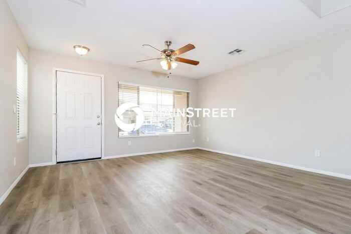 2837 S 63rd Dr - Photo 3 of 17