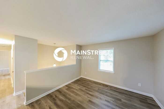 2551 Janice Cir Ne - Photo 5 of 17