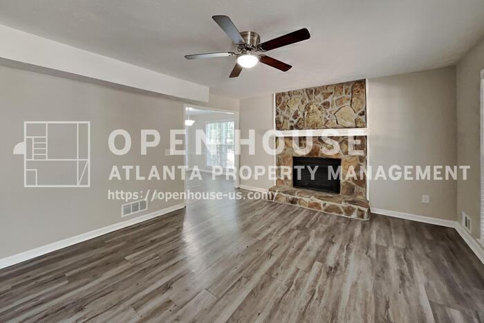 1285 Grayland Hills Dr - Photo 4 of 24