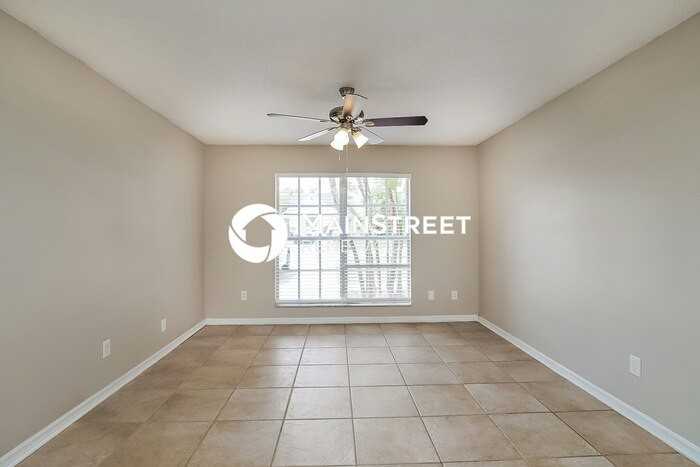 1000 Mccully Ct - Photo 4 of 17
