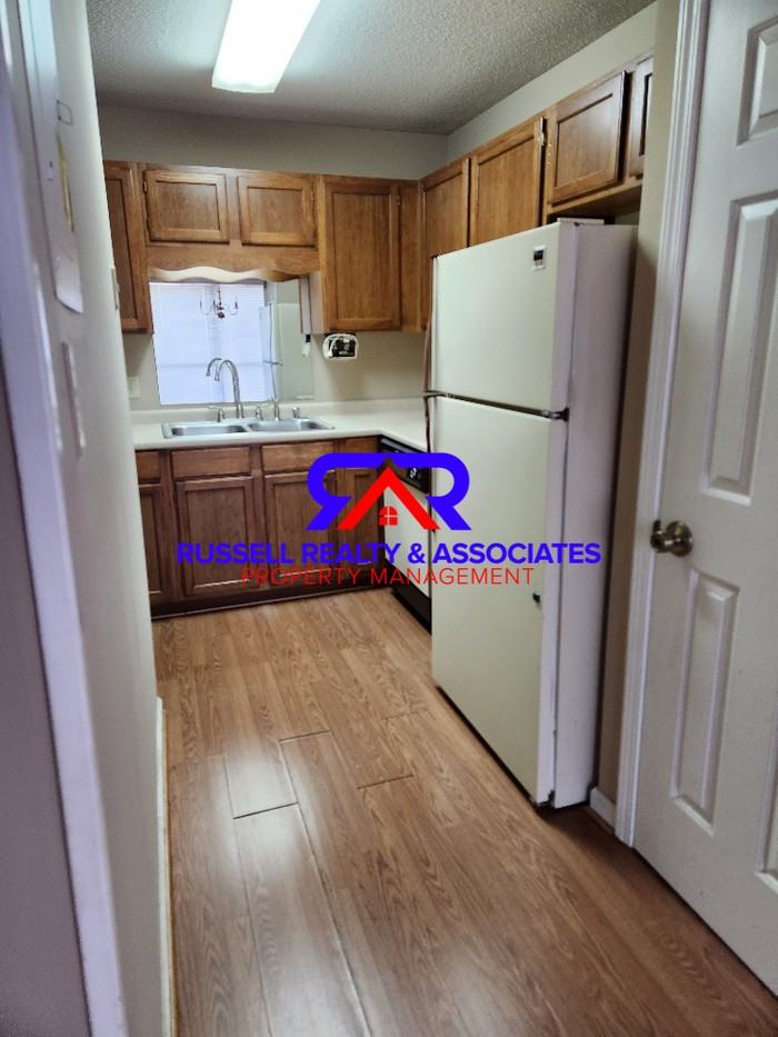 3021 Chase Ln #3021 - Photo 4 of 10