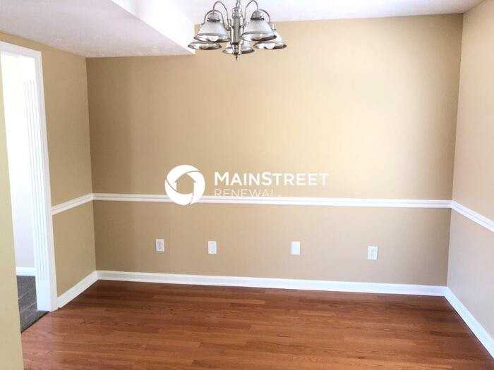 1331 E Nir Shreibman Blvd - Photo 5 of 18