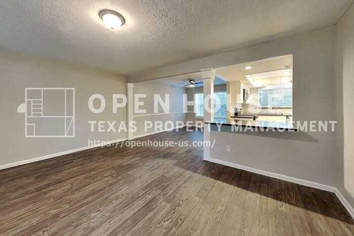 46 Berryfrost Ln - Photo 4 of 30
