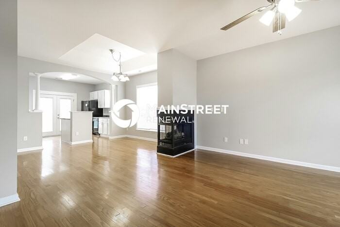 301 Houston Ln - Photo 5 of 16