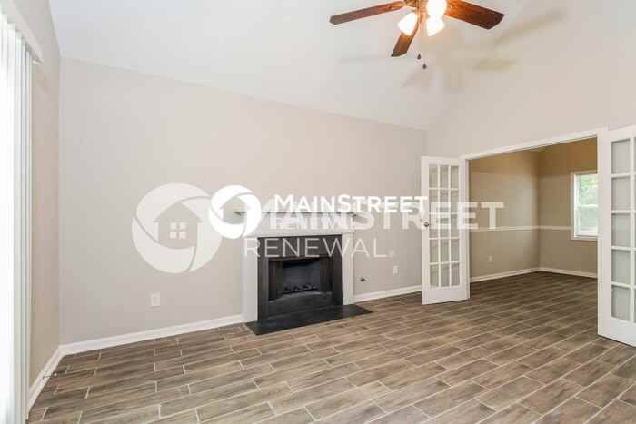 1127 Cayman Ln Sw - Photo 5 of 17
