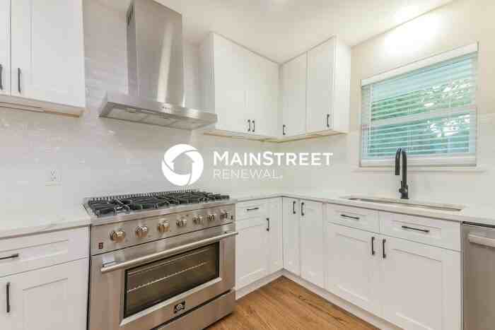 6518 Ridgemont Dr - Photo 7 of 15