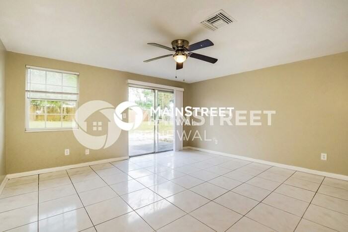 2652 Kimberly Dr - Photo 3 of 16