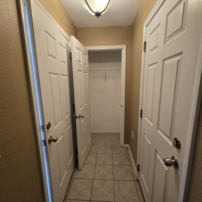 601 Menaul Blvd Ne #4206 - Photo 5 of 25