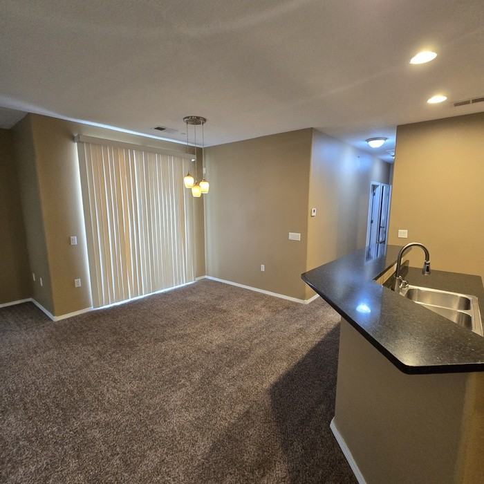 601 Menaul Blvd Ne #4206 - Photo 6 of 25