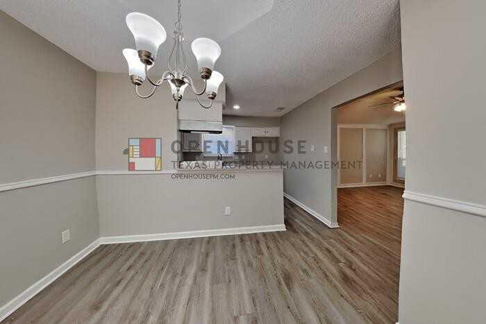 3912 Missouri St - Photo 7 of 21