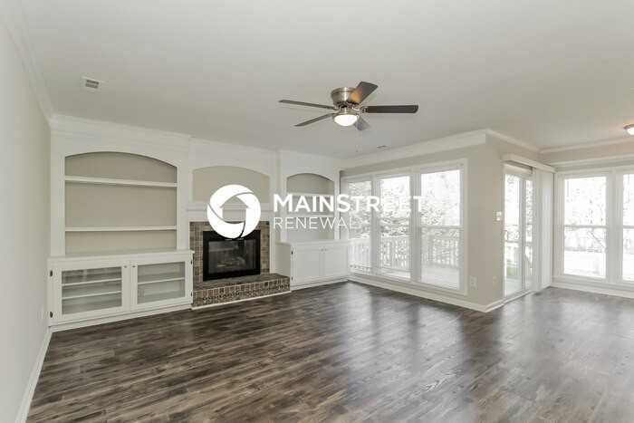 7113 Cornerstone Dr #20 - Photo 4 of 17