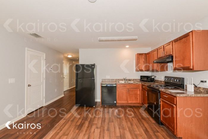 433 Church Ave Nw - Photo 5 of 17