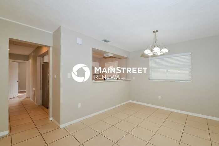 3211 21st Avenue Dr W - Photo 4 of 16